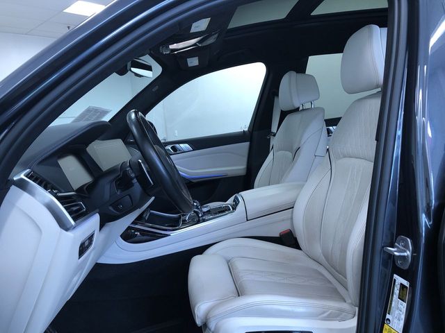 Thumbnail: 2021 BMW X7 - 10