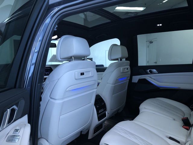 Thumbnail: 2021 BMW X7 - 12