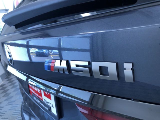 Thumbnail: 2021 BMW X7 - 7
