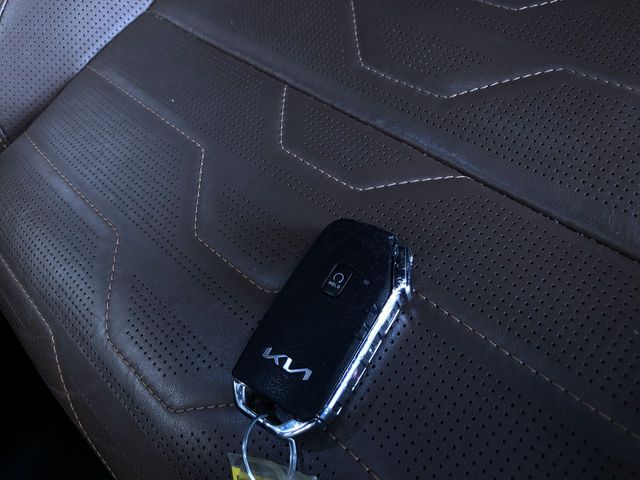 Thumbnail: 2022 Kia Telluride - 33