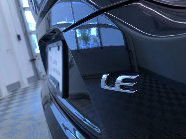 Thumbnail: 2025 Toyota Corolla - 24