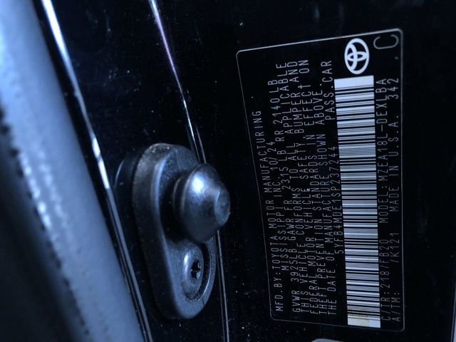 Thumbnail: 2025 Toyota Corolla - 26