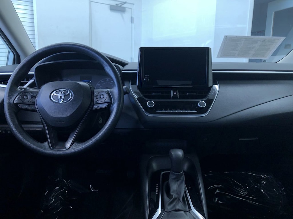 2024 Toyota Corolla LE 2