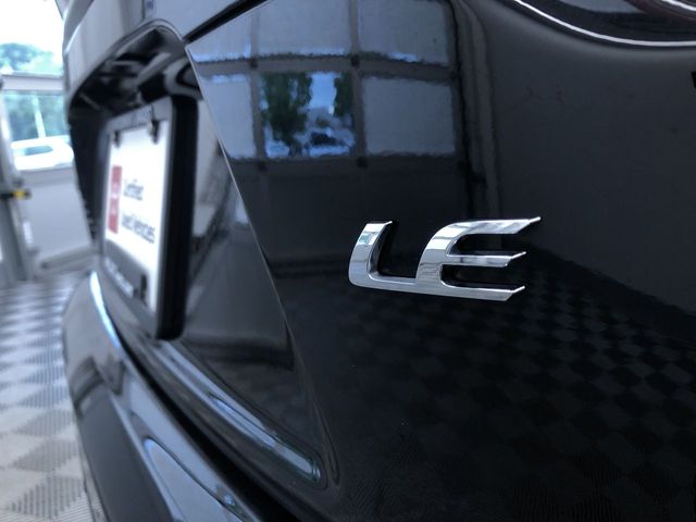 Thumbnail: 2025 Toyota Corolla - 7