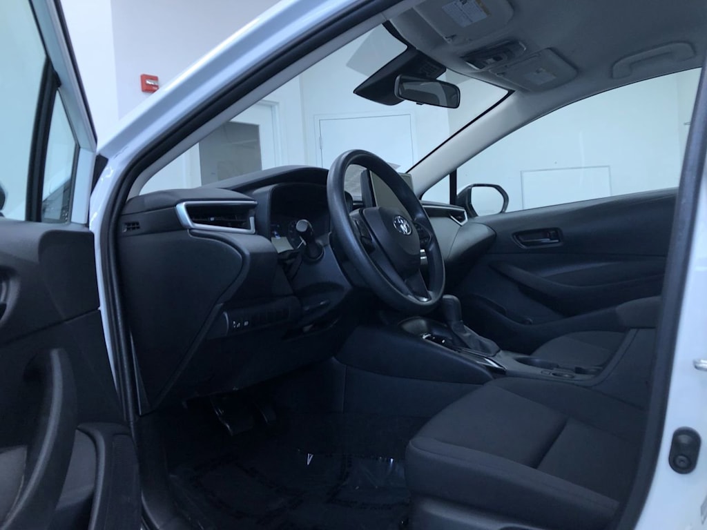 2023 Toyota Corolla LE 2