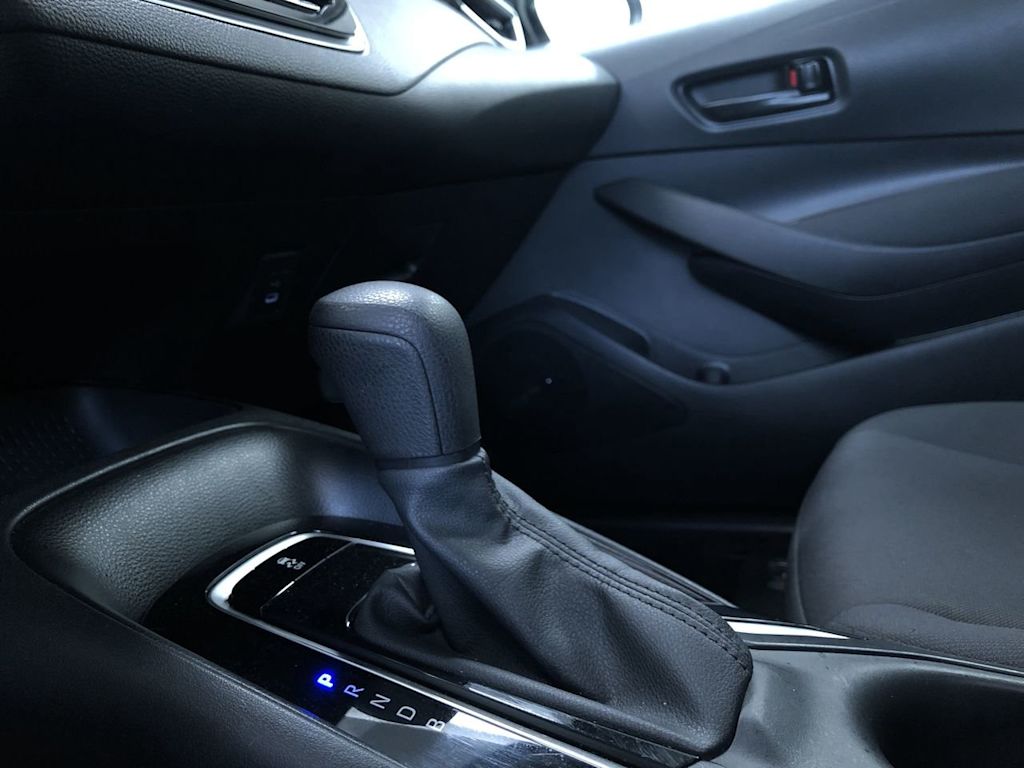 2023 Toyota Corolla LE 16
