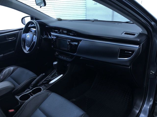 Thumbnail: 2015 Toyota Corolla - 13