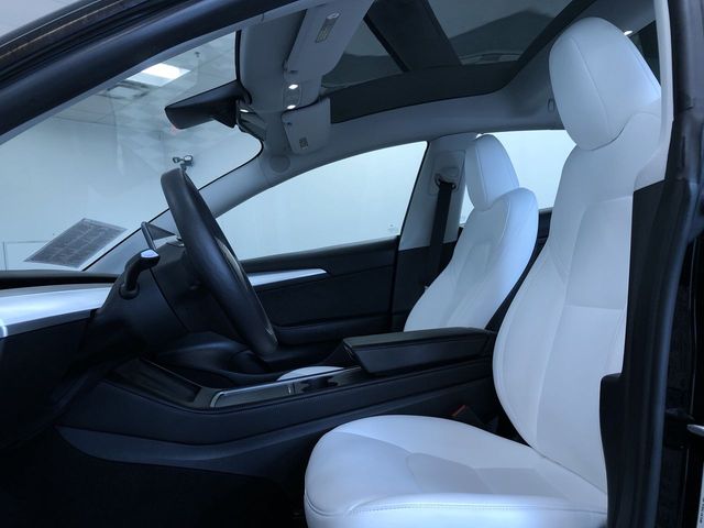 Thumbnail: 2023 Tesla Model 3 - 10