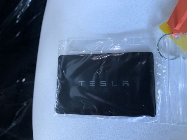 Thumbnail: 2023 Tesla Model 3 - 14