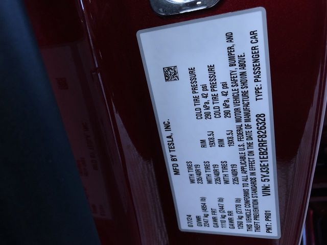 Thumbnail: 2024 Tesla Model 3 - 12