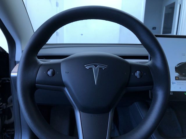 Thumbnail: 2022 Tesla Model 3 - 26