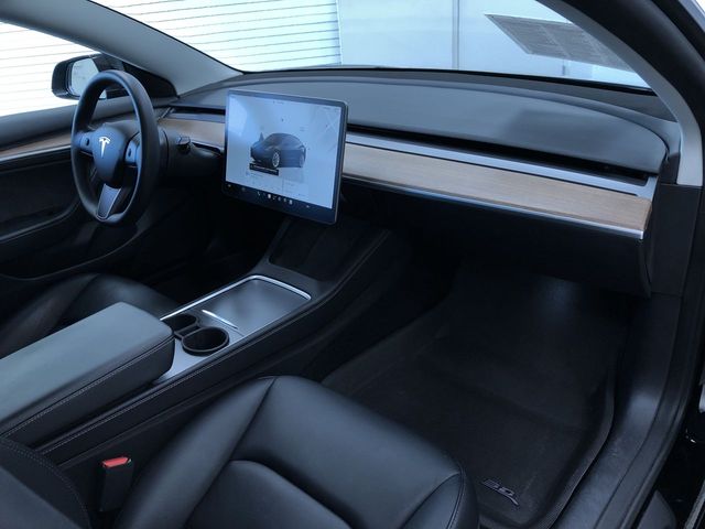 Thumbnail: 2022 Tesla Model 3 - 13