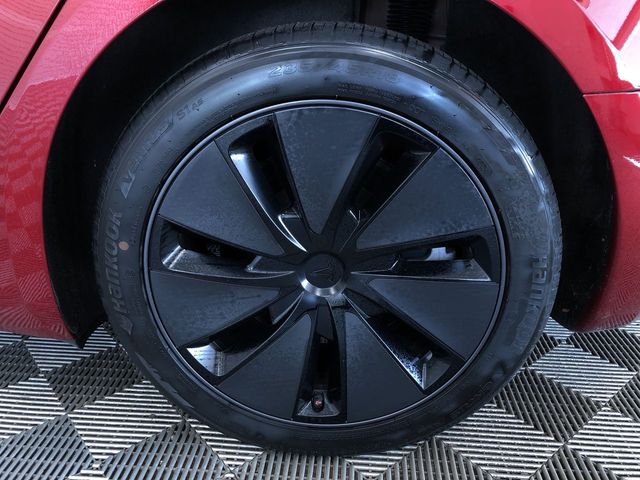 Thumbnail: 2025 Tesla Model 3 - 8