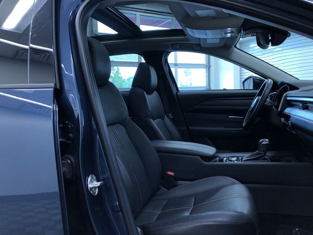 Thumbnail: 2025 Mazda CX-50 - 11