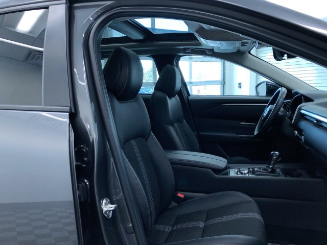 Thumbnail: 2026 Mazda CX-50 - 30