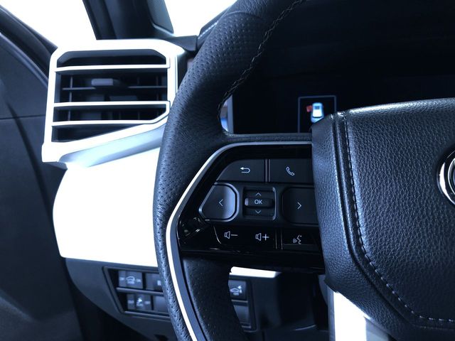Thumbnail: 2023 Toyota Sequoia - 25