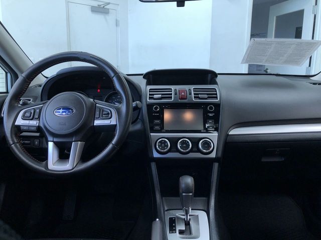 Thumbnail: 2017 Subaru Crosstrek - 9