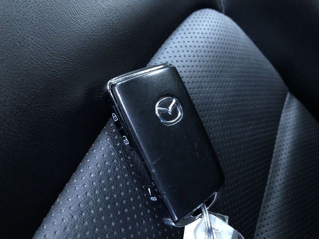 Thumbnail: 2025 Mazda CX-5 - 18