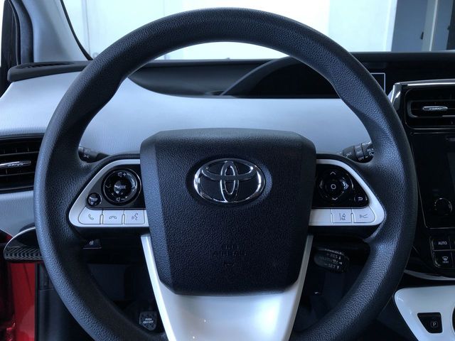 Thumbnail: 2017 Toyota Prius - 13
