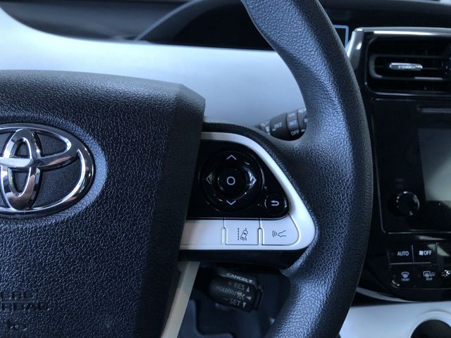 Thumbnail: 2017 Toyota Prius - 29