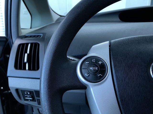Thumbnail: 2010 Toyota Prius - 27