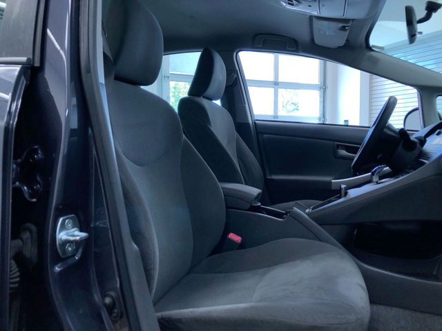 Thumbnail: 2010 Toyota Prius - 9