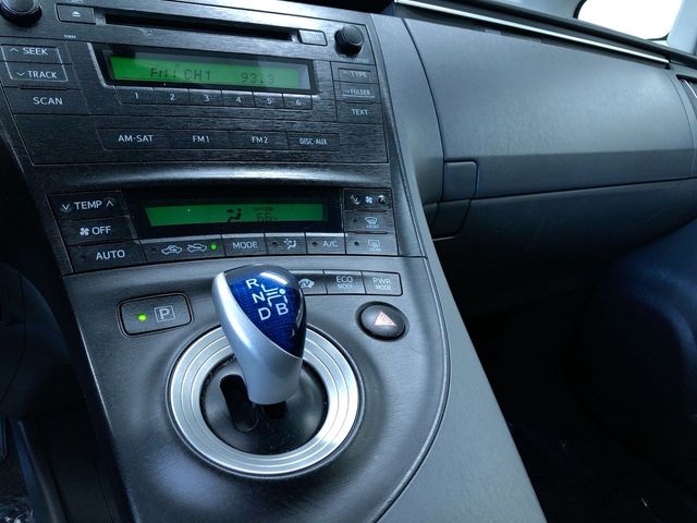 Thumbnail: 2010 Toyota Prius - 29