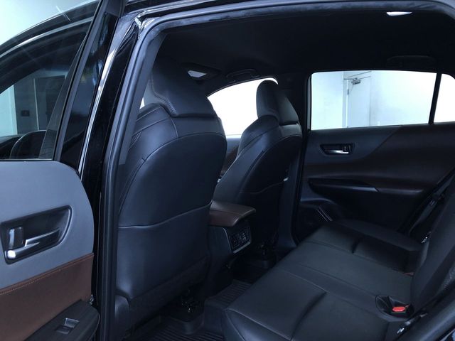 Thumbnail: 2021 Toyota Venza - 12