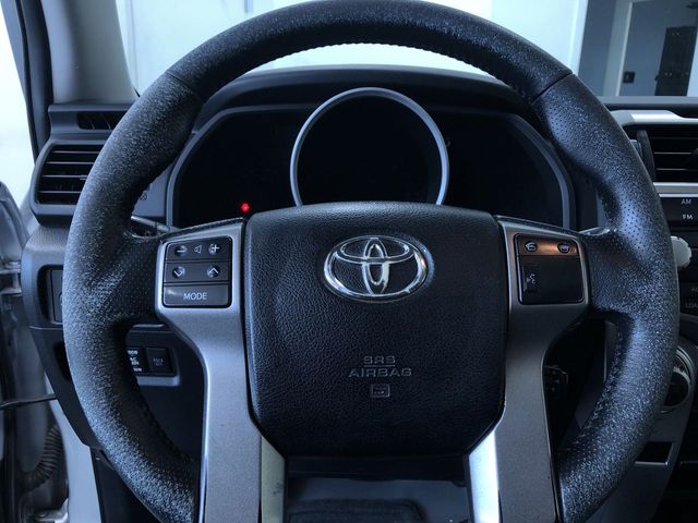 Thumbnail: 2011 Toyota 4Runner - 14