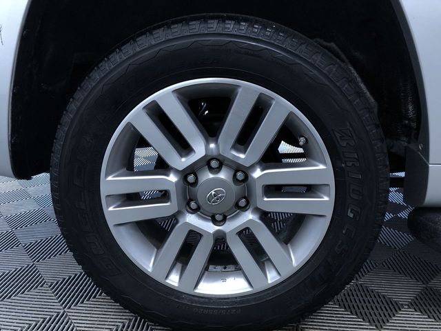 Thumbnail: 2011 Toyota 4Runner - 8