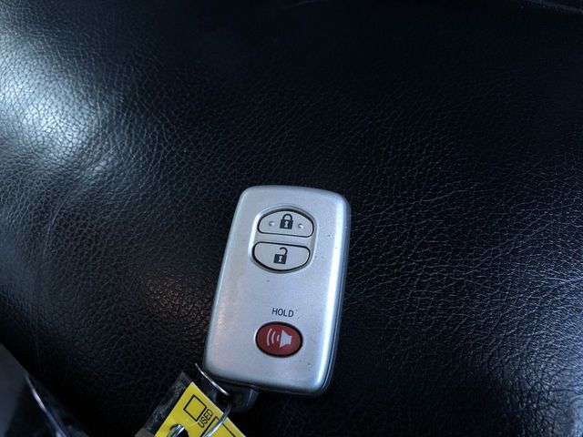 Thumbnail: 2011 Toyota 4Runner - 19