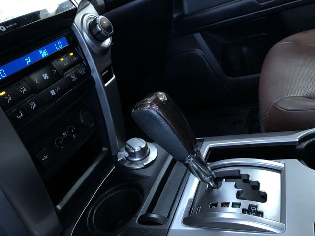 Thumbnail: 2021 Toyota 4Runner - 16