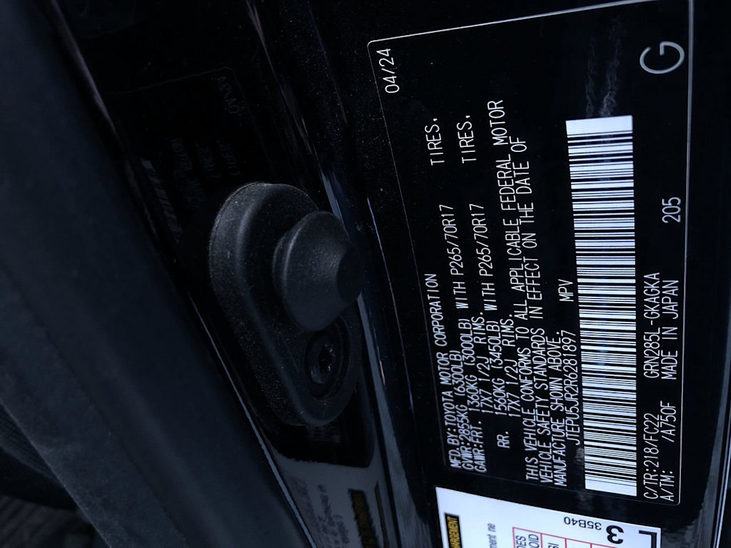 2024 Toyota 4Runner TRD Off Road 18
