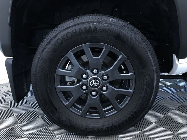 Thumbnail: 2025 Toyota 4Runner - 8