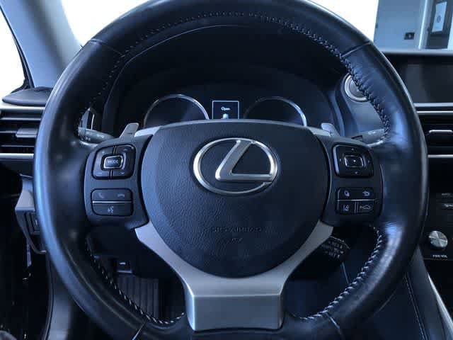 Thumbnail: 2017 Lexus IS - 34