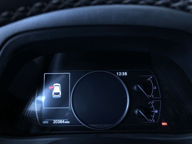 Thumbnail: 2020 Lexus UX - 15