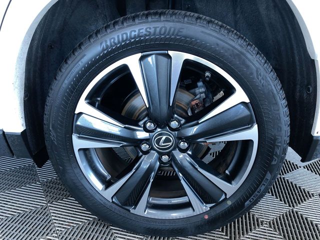 Thumbnail: 2022 Lexus UX - 8
