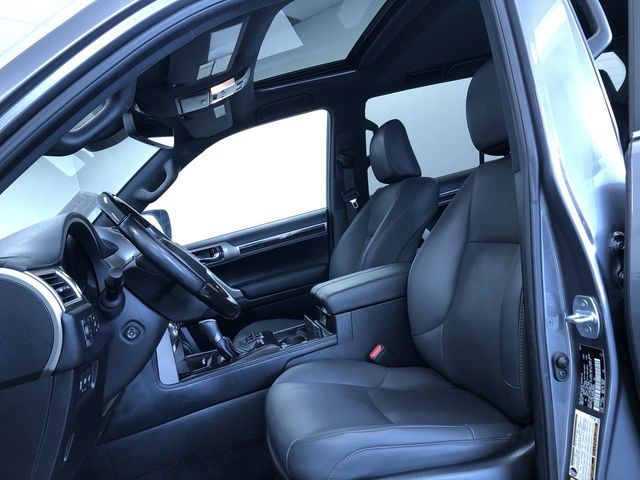 Thumbnail: 2021 Lexus GX - 11