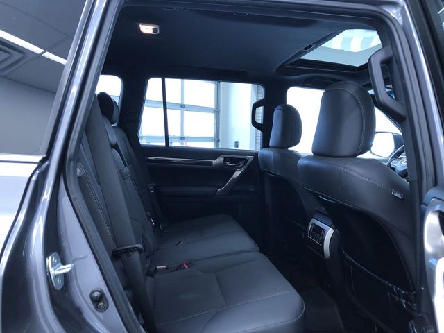 Thumbnail: 2021 Lexus GX - 28