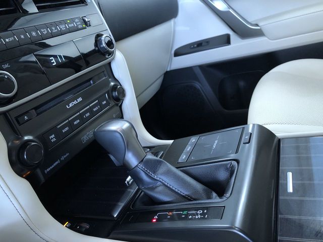 Thumbnail: 2022 Lexus GX - 16