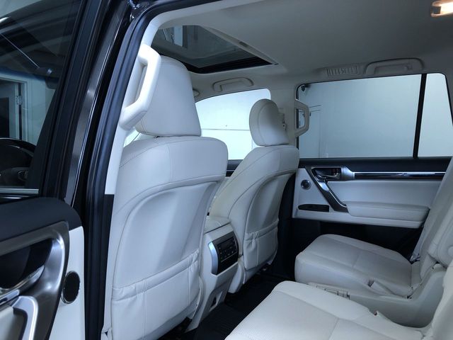 Thumbnail: 2022 Lexus GX - 12