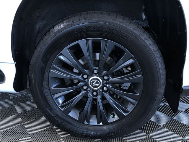 Thumbnail: 2023 Lexus GX - 8