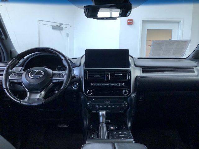 Thumbnail: 2023 Lexus GX - 9