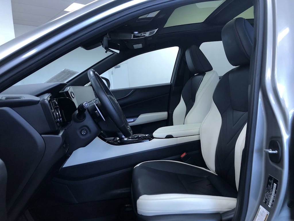2022 Lexus NX Hybrid 350h Luxury 10
