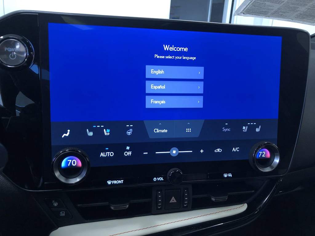 2022 Lexus NX Hybrid 350h Luxury 32