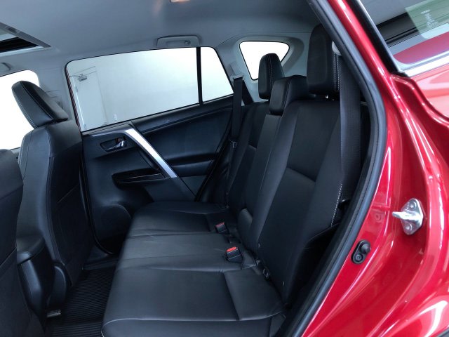 Thumbnail: 2016 Toyota RAV4 - 29