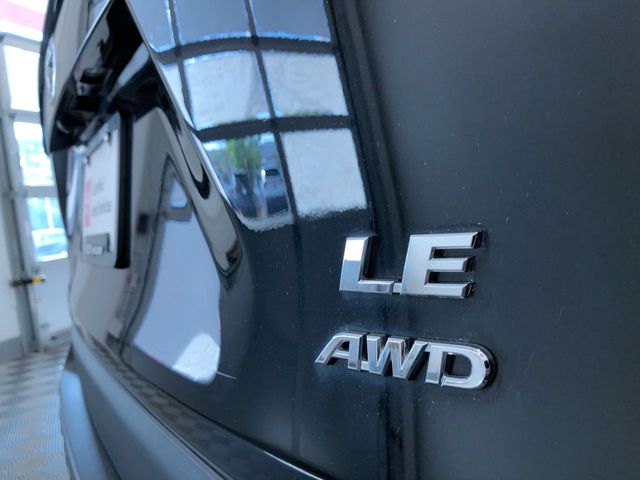 Thumbnail: 2019 Toyota RAV4 - 17