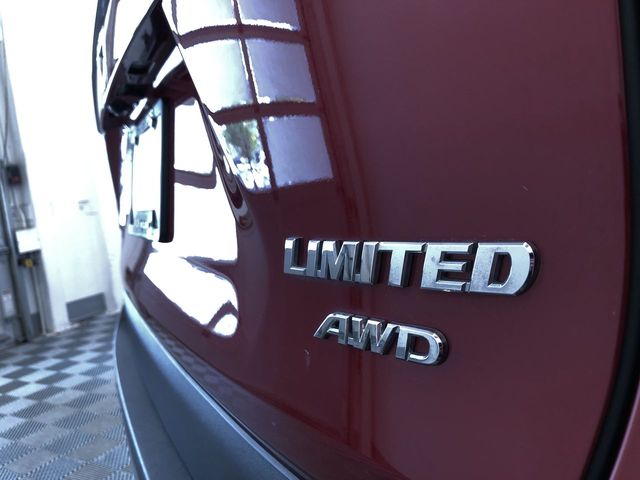Thumbnail: 2019 Toyota RAV4 - 7