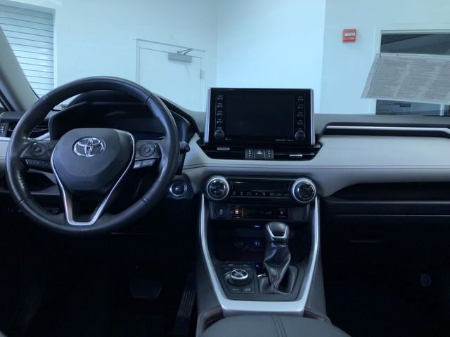 Thumbnail: 2019 Toyota RAV4 - 2