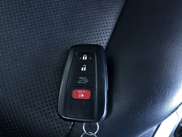 Thumbnail: 2021 Toyota RAV4 - 19